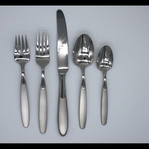Oneida Stainless Flatware Service for Four/20 PCs